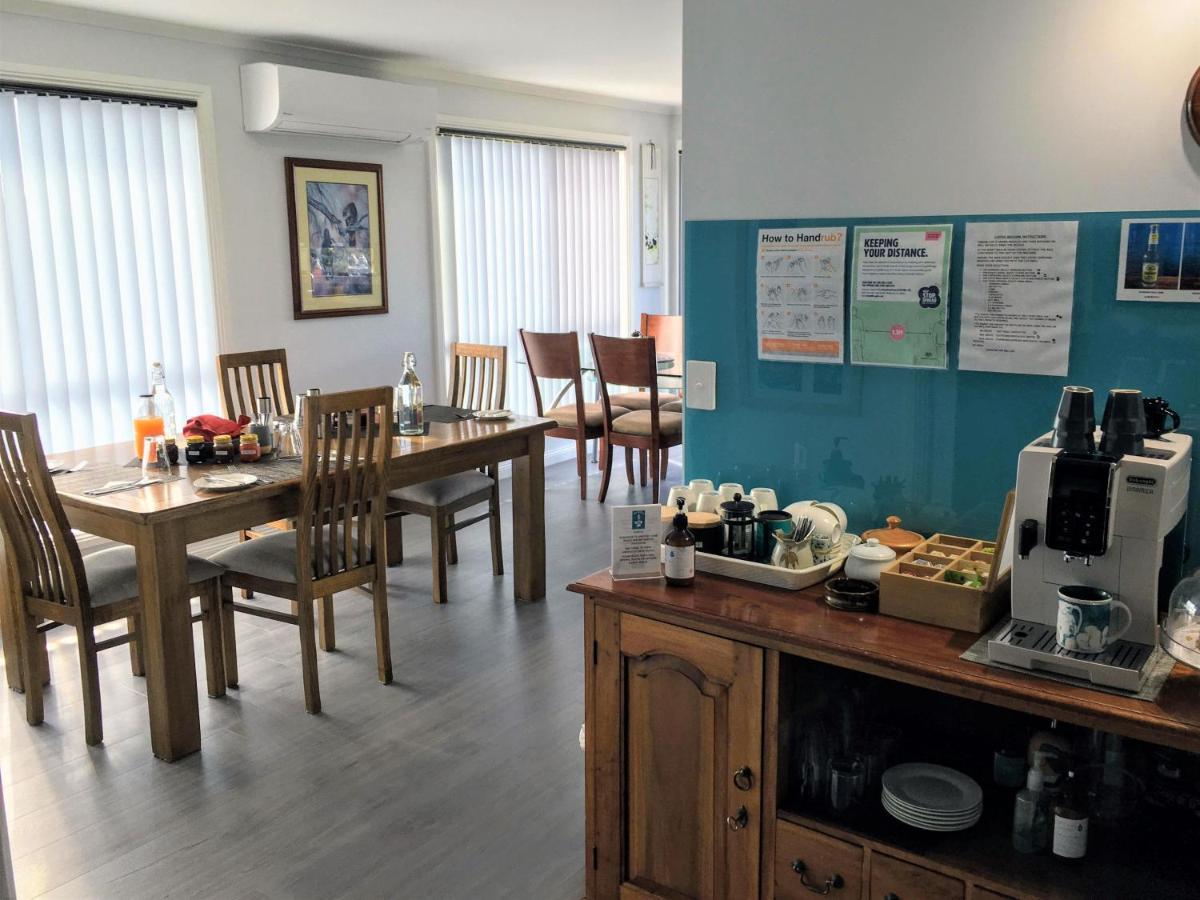Storm Bay B&B White Beach Екстер'єр фото