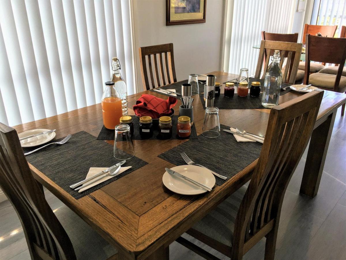 Storm Bay B&B White Beach Екстер'єр фото