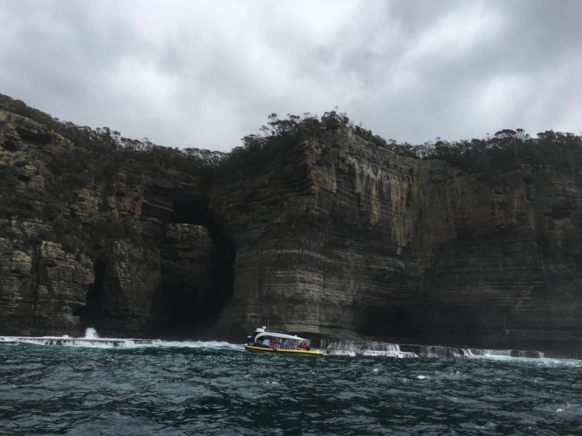 Storm Bay B&B White Beach Екстер'єр фото