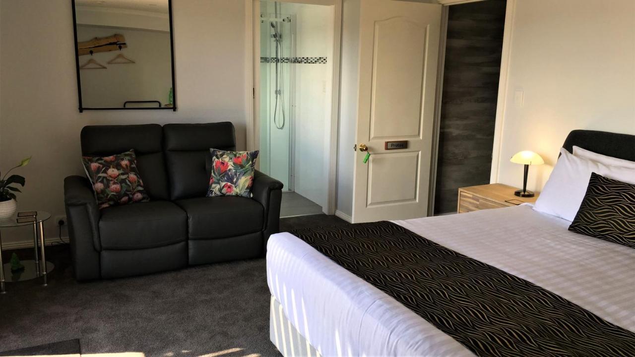 Storm Bay B&B White Beach Екстер'єр фото