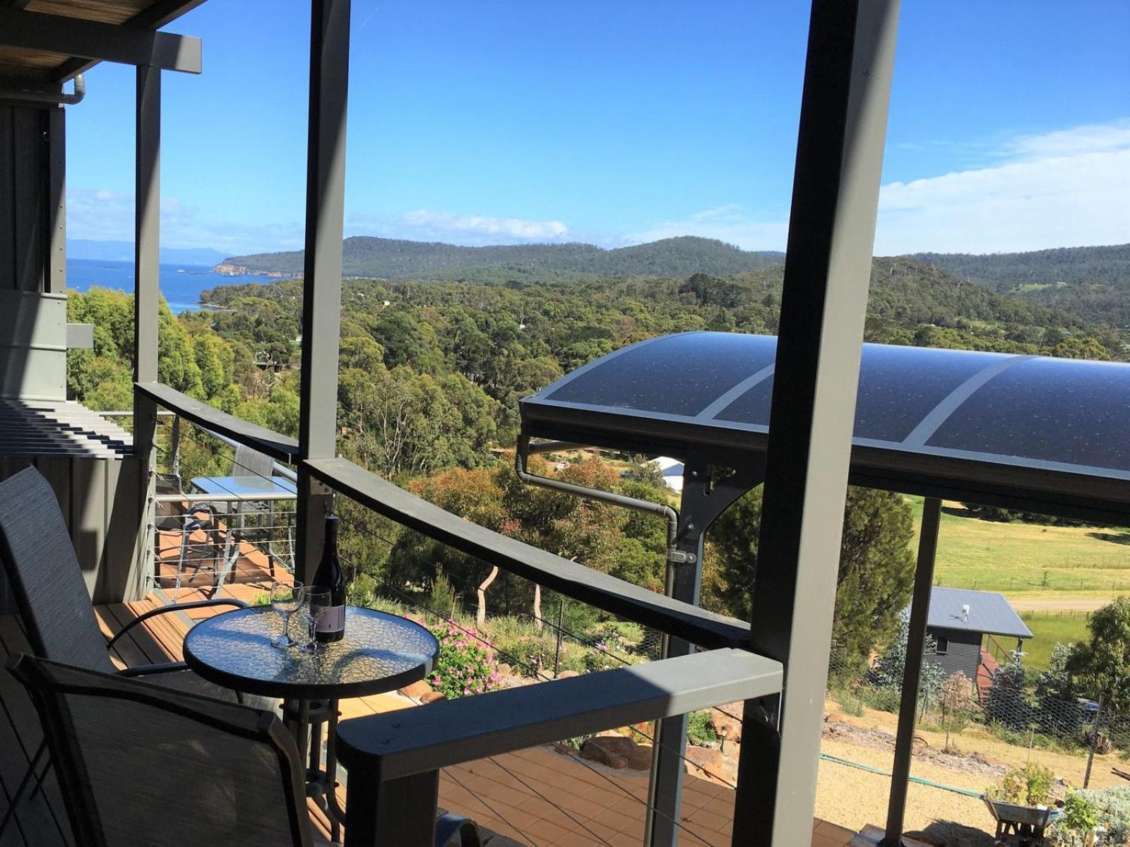 Storm Bay B&B White Beach Номер фото